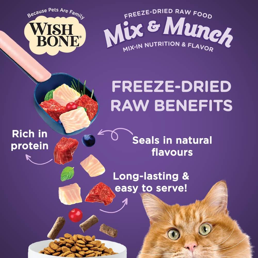 Wishbone Cat 350g Mix & Munch Beef and Ocean Fish Freeze Dried Raw Cat Food image 3
