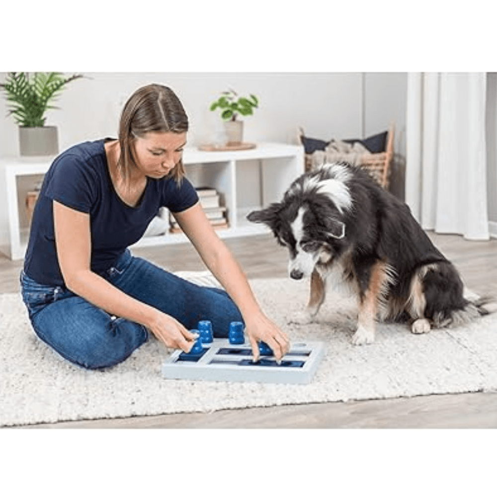 Trixie Chess Strategy Game for Dogs image 8